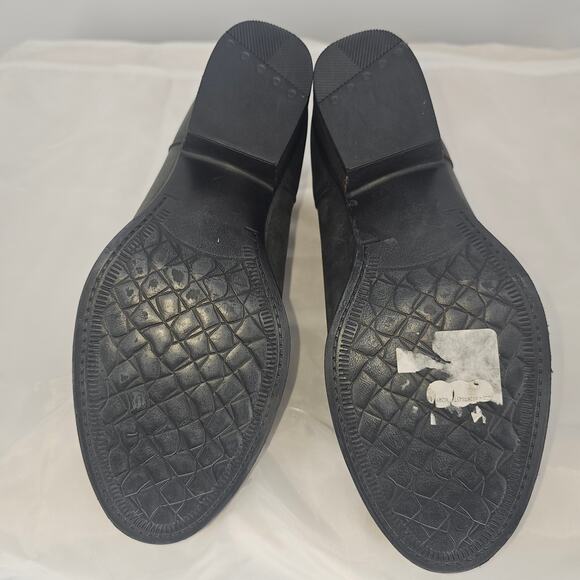 Very Volatile Gray Suede Leather Western Boho Block Heel Zip Ankle Booties 8.5 - Picture 10 of 13